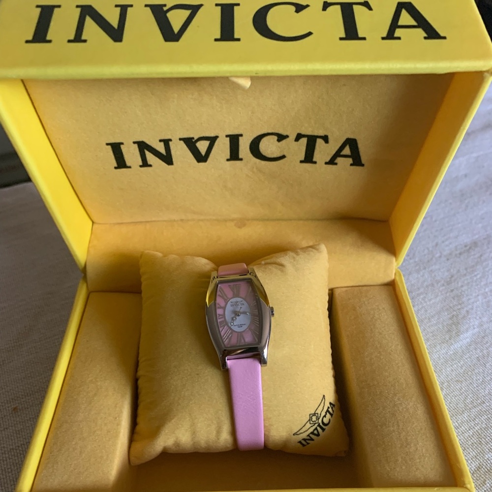 INVICTA women watch